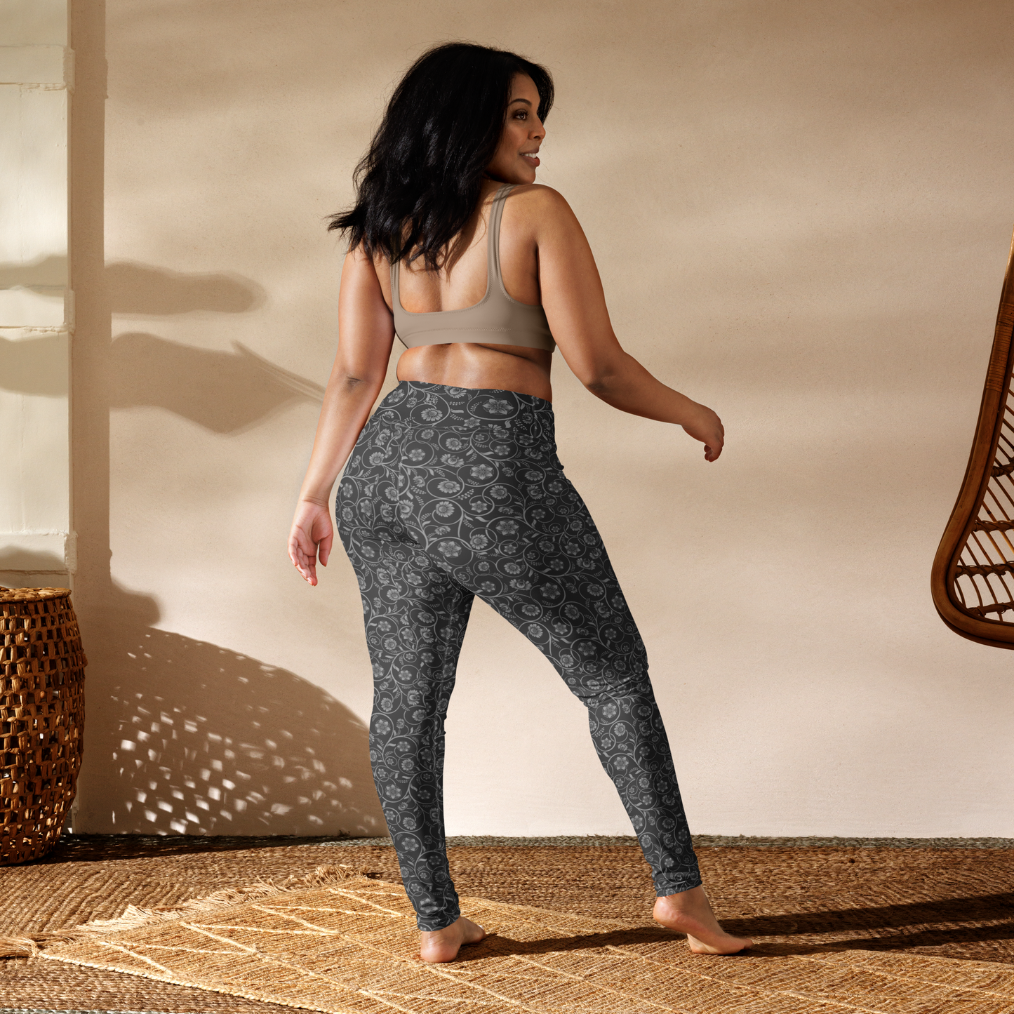 Rooted Floral Leggings – Vaallá Collection